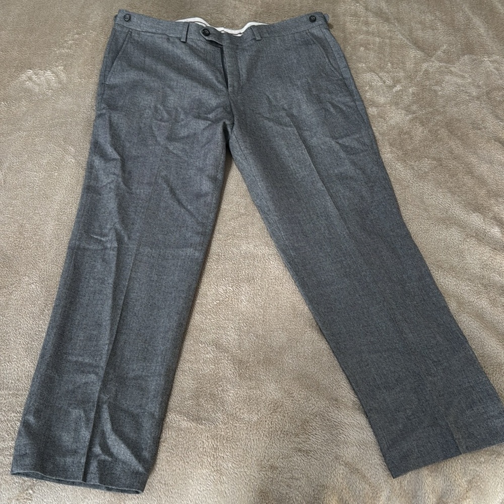Collezione Inspired By Itlay Men’s 100% Wool Tapered slightly Front Pleated Pant